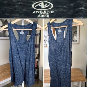 ATHLETIC WORKS Women’s L Racerback Tank Top Blue